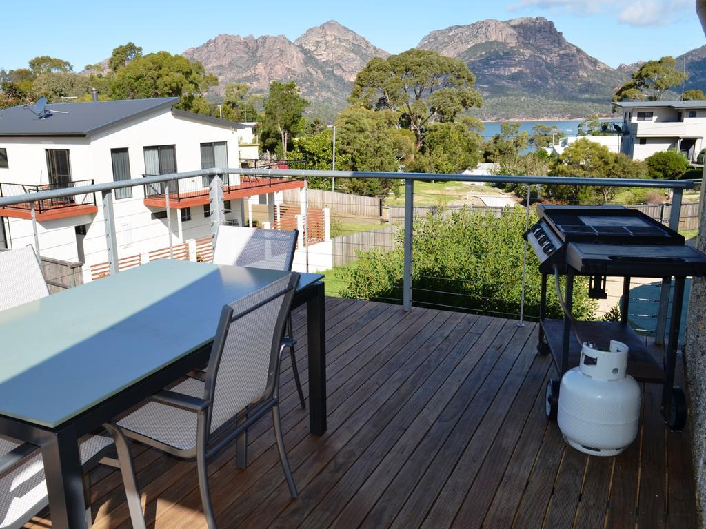 Pebble Shack Villa Coles Bay Room photo